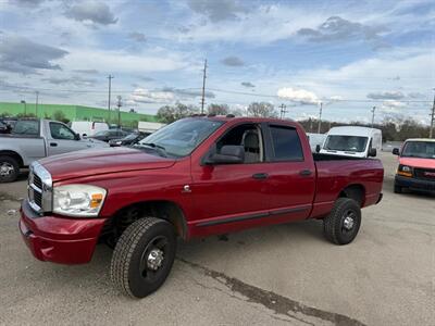 2007 Dodge Ram 2500 SLT 4dr Quad Cab 4X4   - Photo 7 - Hamilton, OH 45015