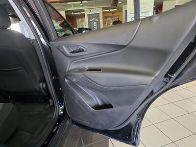 2024 Chevrolet Equinox LT 4DR SUV   - Photo 16 - Hamilton, OH 45015