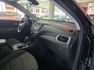2024 Chevrolet Equinox LT 4DR SUV   - Photo 14 - Hamilton, OH 45015