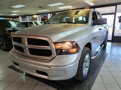 2016 RAM 1500 Tradesman 4DR CREW CAB 4X4/HEMI   - Photo 2 - Hamilton, OH 45015