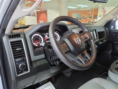 2016 RAM 1500 Tradesman 4DR CREW CAB 4X4/HEMI   - Photo 9 - Hamilton, OH 45015