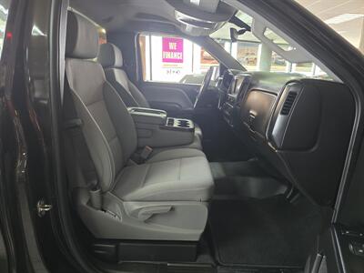 2018 Chevrolet Silverado 1500 LS 2DR REGULAR CAB   - Photo 12 - Hamilton, OH 45015