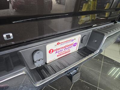 2018 Chevrolet Silverado 1500 LS 2DR REGULAR CAB   - Photo 23 - Hamilton, OH 45015