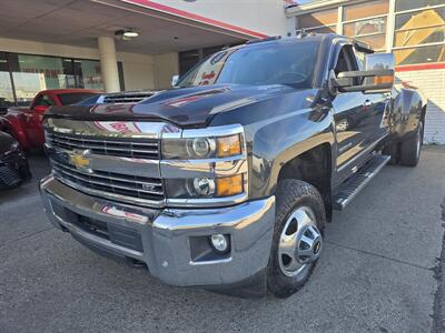 2017 Chevrolet Silverado 3500 LTZ CREW CAB 4X4/DUALLY/DIESEL  