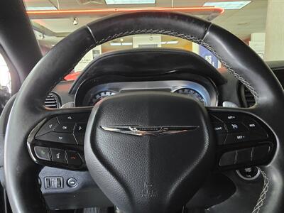 2018 Chrysler 300 Series S 4DR SEDAN   - Photo 25 - Hamilton, OH 45015