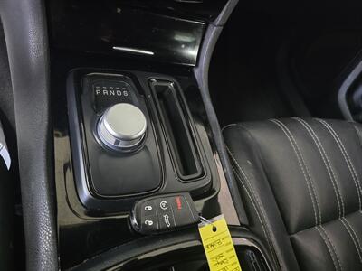 2018 Chrysler 300 Series S 4DR SEDAN   - Photo 26 - Hamilton, OH 45015