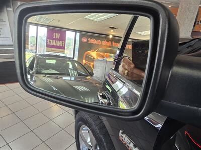 2014 RAM 1500 Big Horn   - Photo 9 - Hamilton, OH 45015