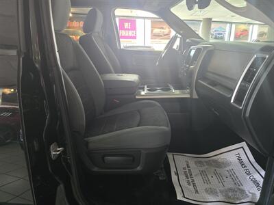 2014 RAM 1500 Big Horn   - Photo 14 - Hamilton, OH 45015