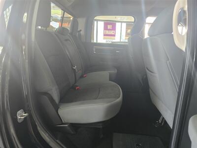 2014 RAM 1500 Big Horn   - Photo 16 - Hamilton, OH 45015