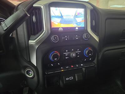 2020 Chevrolet Silverado 1500 LT EXTENDED CAB 4X4   - Photo 19 - Hamilton, OH 45015