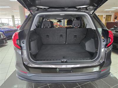 2020 GMC Terrain SLE 4DR SUV   - Photo 17 - Hamilton, OH 45015