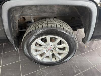 2016 GMC Sierra 1500 Denali 4DR CREW CAB 4X4/V8   - Photo 32 - Hamilton, OH 45015