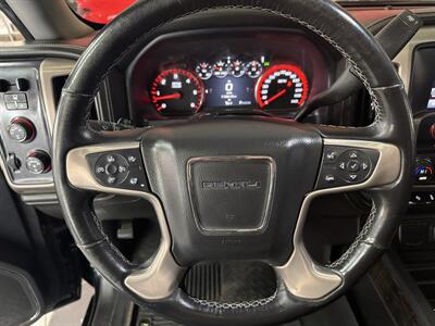 2016 GMC Sierra 1500 Denali 4DR CREW CAB 4X4/V8   - Photo 14 - Hamilton, OH 45015