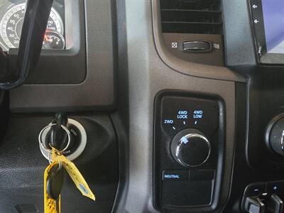 2013 RAM 1500 Express QUQD CAB 4X4/HEMI   - Photo 21 - Hamilton, OH 45015