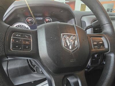 2013 RAM 1500 Express QUQD CAB 4X4/HEMI   - Photo 19 - Hamilton, OH 45015