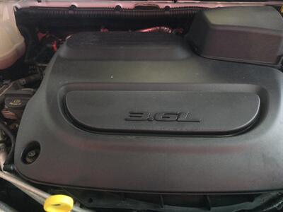 2020 Chrysler Voyager LXi 4DR MINI-VAN   - Photo 15 - Hamilton, OH 45015