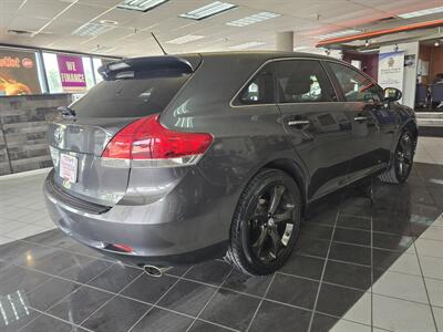 2012 Toyota Venza XLE 4DR WAGON - Photo 4 - Hamilton, OH 45015