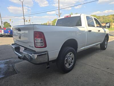 2023 RAM 2500 Tradesman 4DR CREW CAB 4X4/V8   - Photo 4 - Hamilton, OH 45015