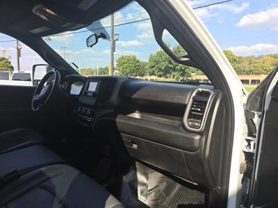2023 RAM 2500 Tradesman 4DR CREW CAB 4X4/V8   - Photo 12 - Hamilton, OH 45015