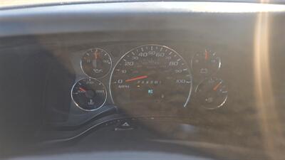 2019 Chevrolet Express LT 3500 3DR PASSENGER VAN - Photo 12 - Hamilton, OH 45015