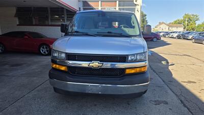 2019 Chevrolet Express LT 3500 3DR PASSENGER VAN - Photo 3 - Hamilton, OH 45015