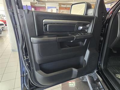 2015 RAM 1500 Sport 4DR CREW CAB 4X4   - Photo 7 - Hamilton, OH 45015