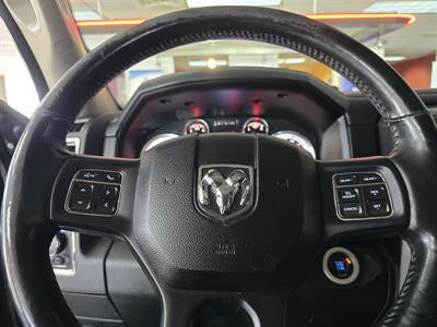 2015 RAM 1500 Sport 4DR CREW CAB 4X4   - Photo 26 - Hamilton, OH 45015