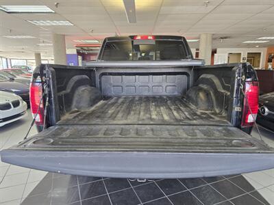 2015 RAM 1500 Sport 4DR CREW CAB 4X4   - Photo 33 - Hamilton, OH 45015