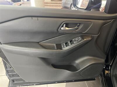 2024 Nissan Rogue SV 4DR SUV AWD   - Photo 19 - Hamilton, OH 45015