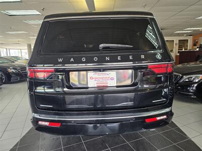 2023 Jeep Wagoneer L Series II 4DR SUV 4X4 - Photo 3 - Hamilton, OH 45015