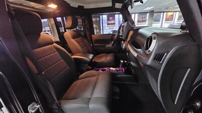 2012 Jeep Wrangler Sport 4DR SUV 4X4   - Photo 26 - Hamilton, OH 45015