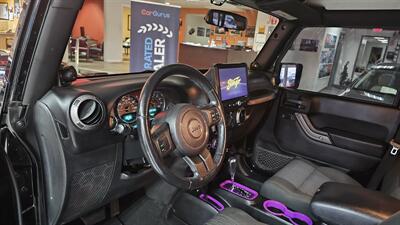 2012 Jeep Wrangler Sport 4DR SUV 4X4   - Photo 11 - Hamilton, OH 45015