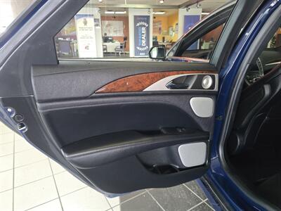 2020 Lincoln MKZ/Zephyr Reserve 4DR SEDAN AWD   - Photo 10 - Hamilton, OH 45015