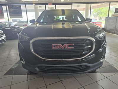 2019 GMC Terrain SLE   - Photo 2 - Hamilton, OH 45015