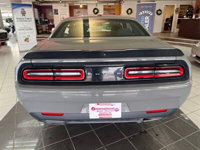 2023 Dodge Challenger SXT 2DR COUPE   - Photo 7 - Hamilton, OH 45015