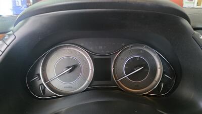 2018 INFINITI QX80   - Photo 12 - Hamilton, OH 45015