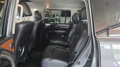 2018 INFINITI QX80   - Photo 22 - Hamilton, OH 45015