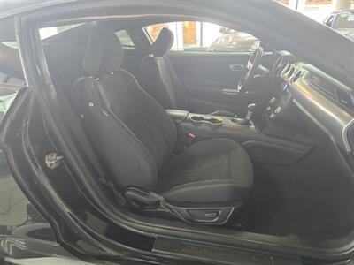 2020 Ford Mustang GT 2DR COUPE V8   - Photo 13 - Hamilton, OH 45015