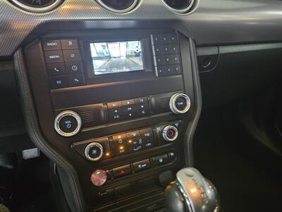 2020 Ford Mustang GT 2DR COUPE V8   - Photo 17 - Hamilton, OH 45015