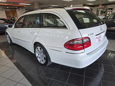 2007 Mercedes-Benz E 350 4MATIC 4DR WAGON AWD/V6   - Photo 6 - Hamilton, OH 45015