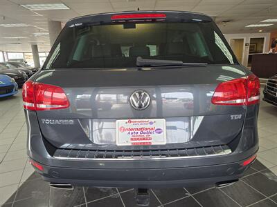 2012 Volkswagen Touareg TDI Sport 4DR SUV AWD   - Photo 5 - Hamilton, OH 45015