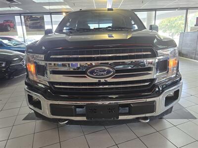 2018 Ford F-150 XLT SUPER CREW 4X4   - Photo 2 - Hamilton, OH 45015