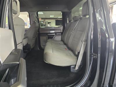 2018 Ford F-150 XLT SUPER CREW 4X4   - Photo 11 - Hamilton, OH 45015