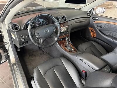 2005 Mercedes-Benz CLK CLK 500 2DR CONVERTIBLE - Photo 11 - Hamilton, OH 45015