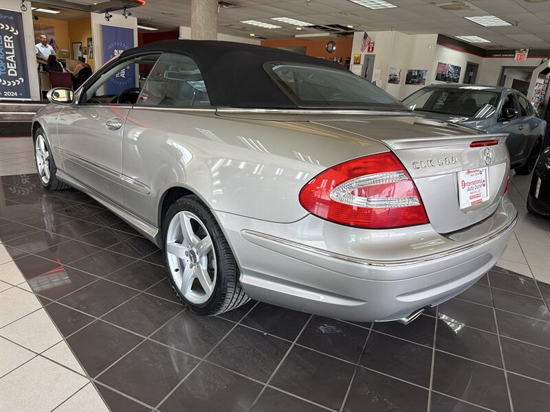 2005 Mercedes-Benz CLK CLK 500 2DR CONVERTIBLE - Photo 8 - Hamilton, OH 45015