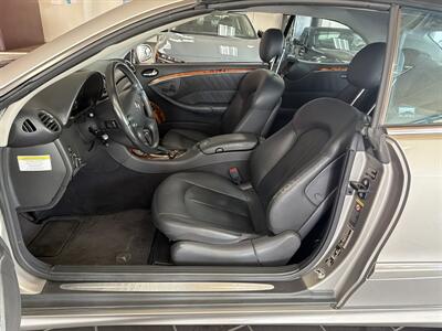 2005 Mercedes-Benz CLK CLK 500 2DR CONVERTIBLE - Photo 9 - Hamilton, OH 45015