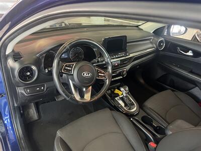 2019 Kia Forte S   - Photo 11 - Hamilton, OH 45015