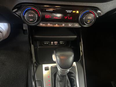 2019 Kia Forte S   - Photo 17 - Hamilton, OH 45015