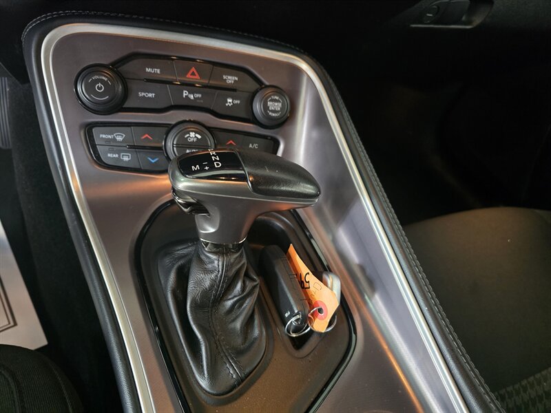 2021 Dodge Challenger R/T 2DR COUPE/V8 - Photo 17 - Hamilton, OH 45015
