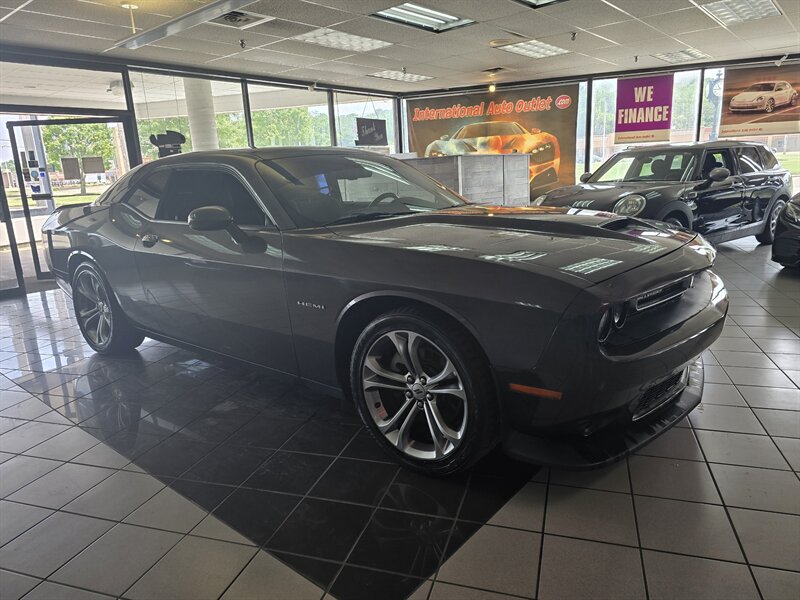 2021 Dodge Challenger R/T 2DR COUPE/V8 - Photo 3 - Hamilton, OH 45015